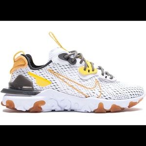 Meet your Posher, Damion